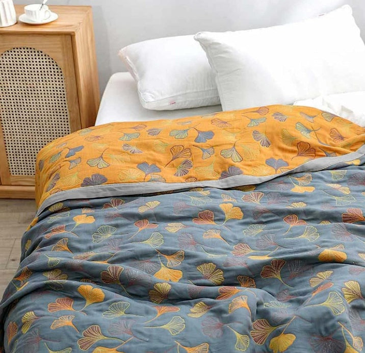 Cotton Throw Blanket with Ginkgo Leaf Pattern