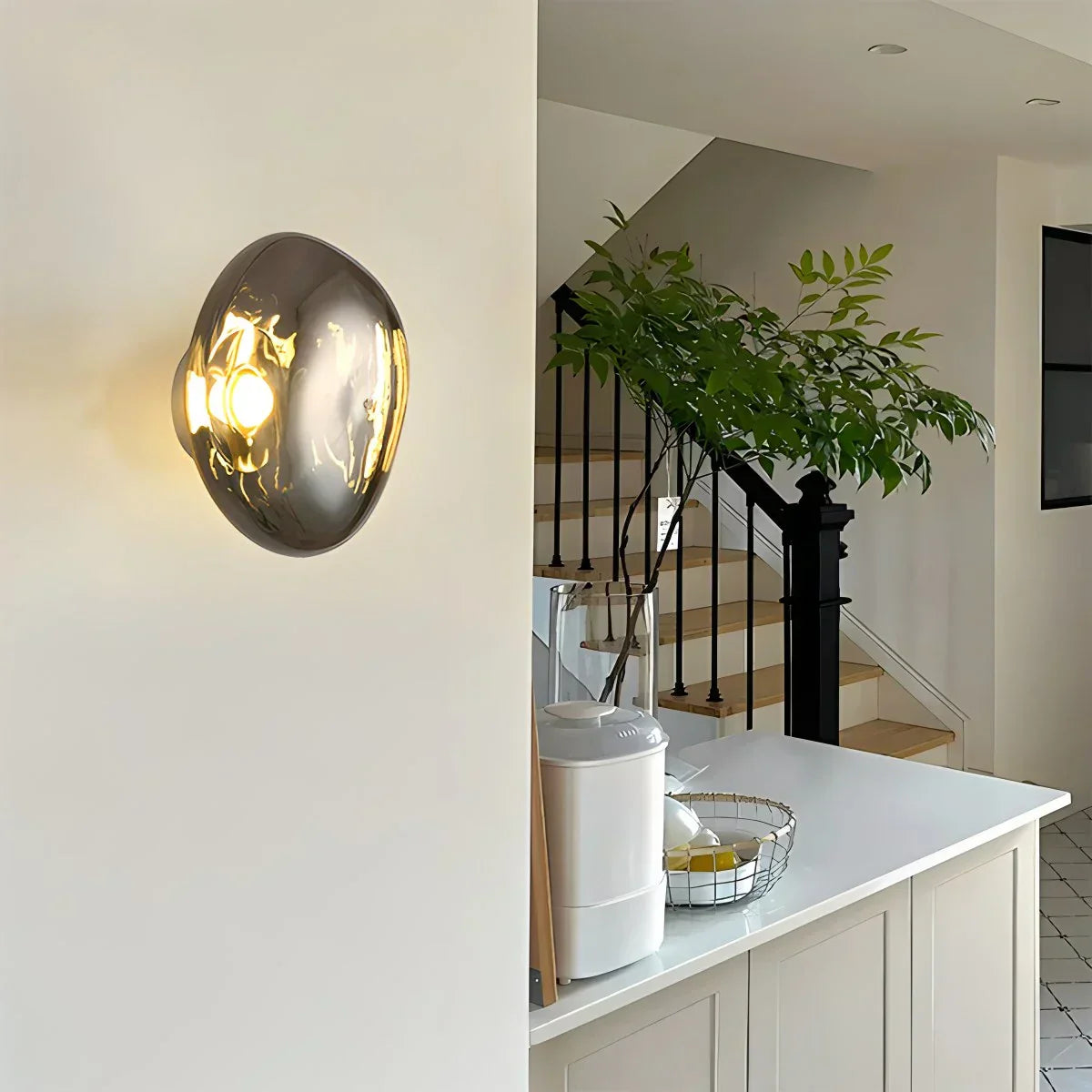 Gold Lava Wall Light with Sculptural Glow Design