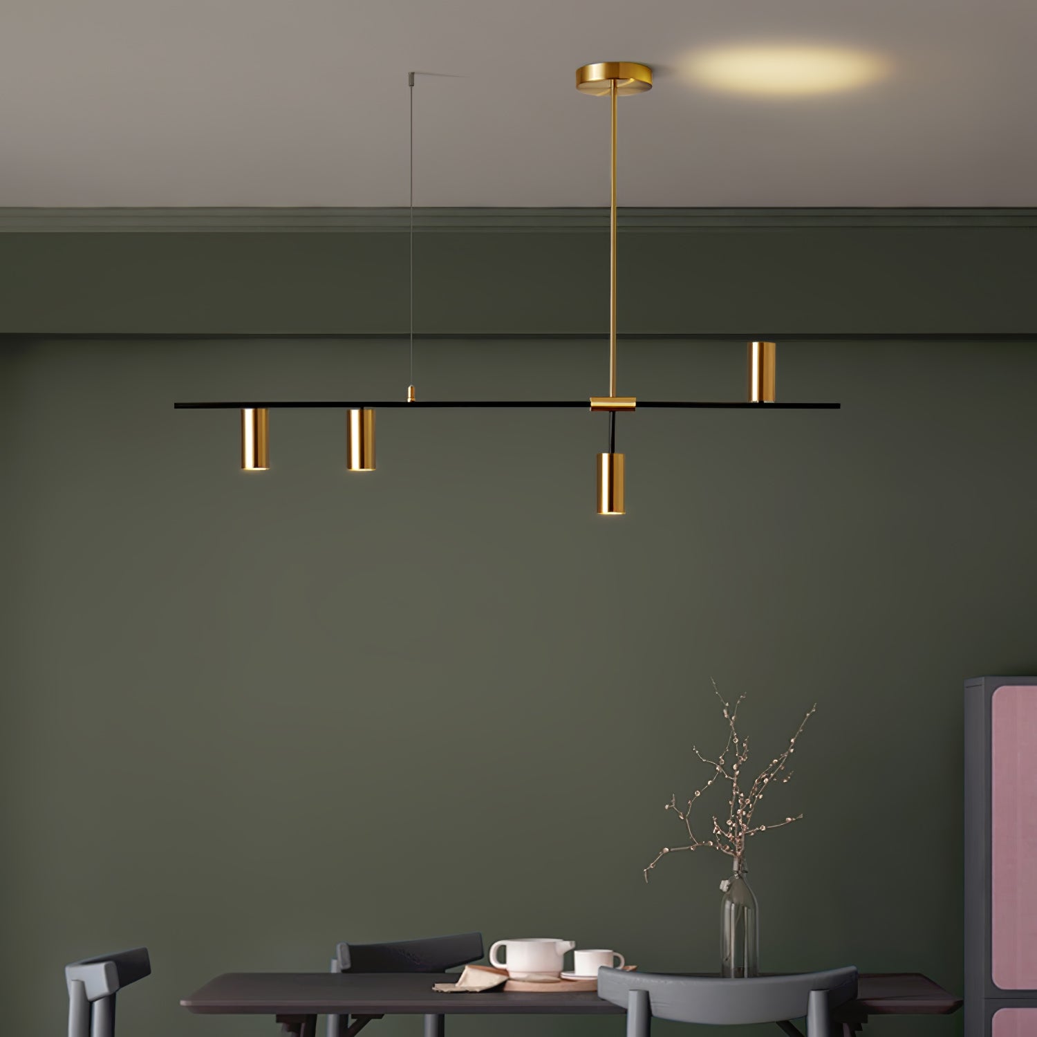 Modern Linear Multi-Light Pendant with Minimalist Gold Design