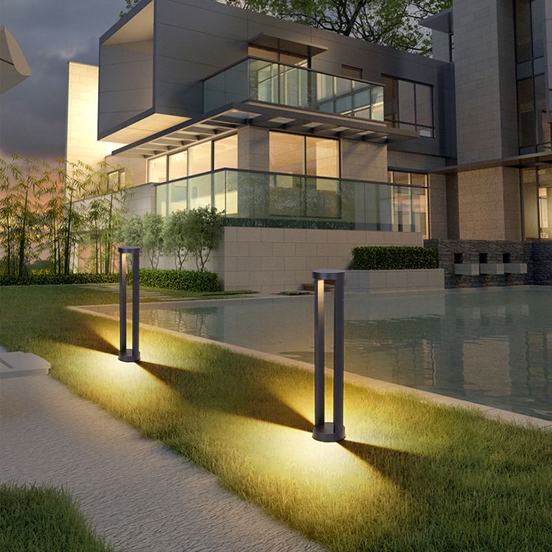 Modern Solar Exterior Light with Cylindrical Design