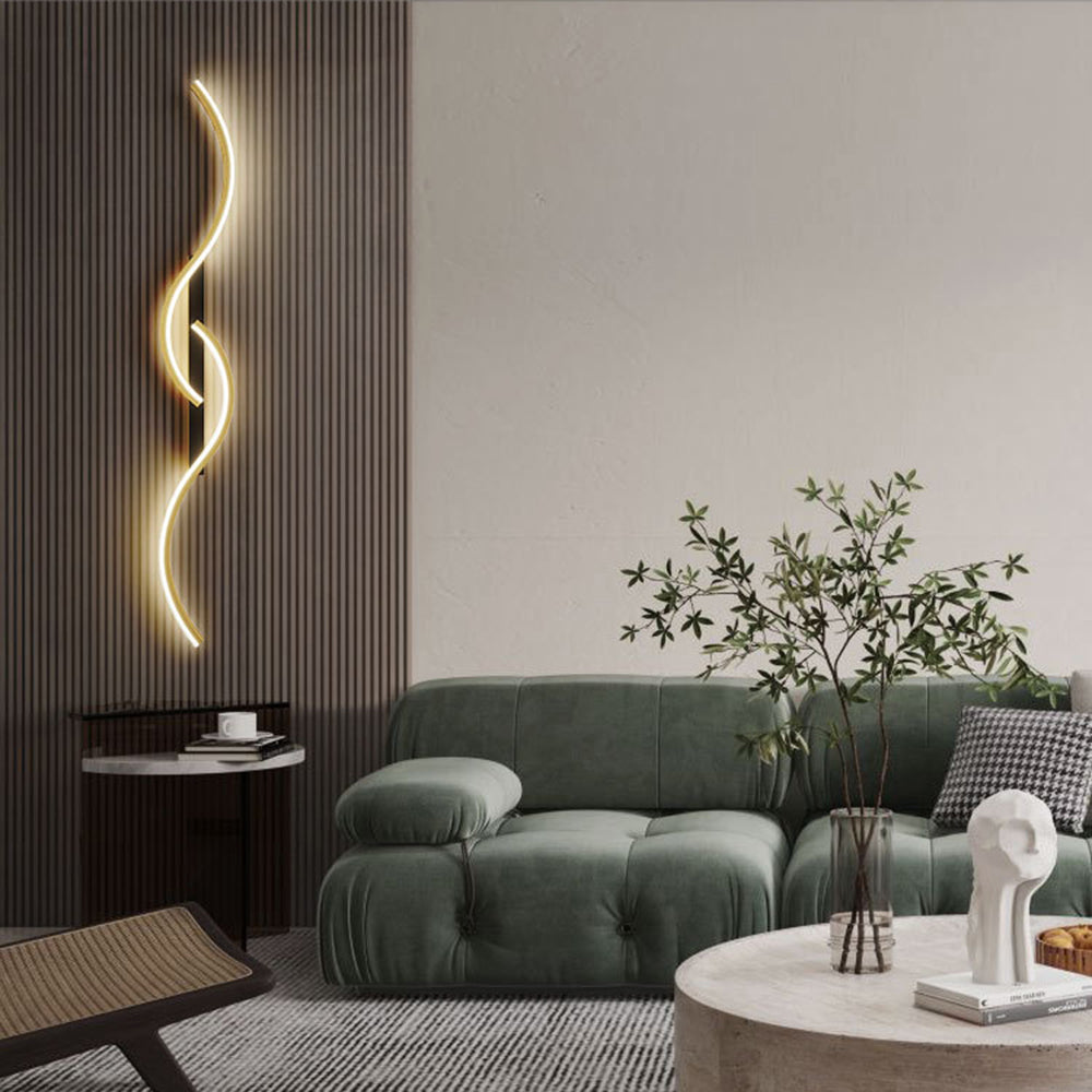 Modern & Minimalist Wave Wall Light with Curved LED Design