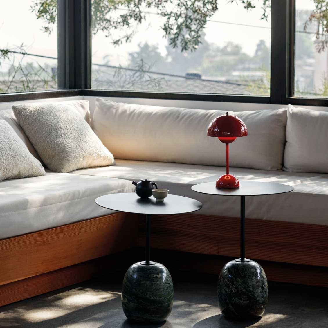 Retro Mushroom Table Lamp with Warm LED Glow