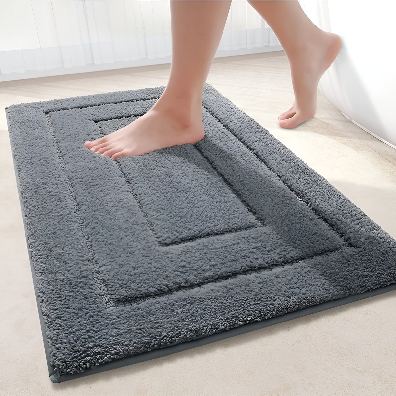 Soft Microfiber Bath Mat with Non Slip Backing