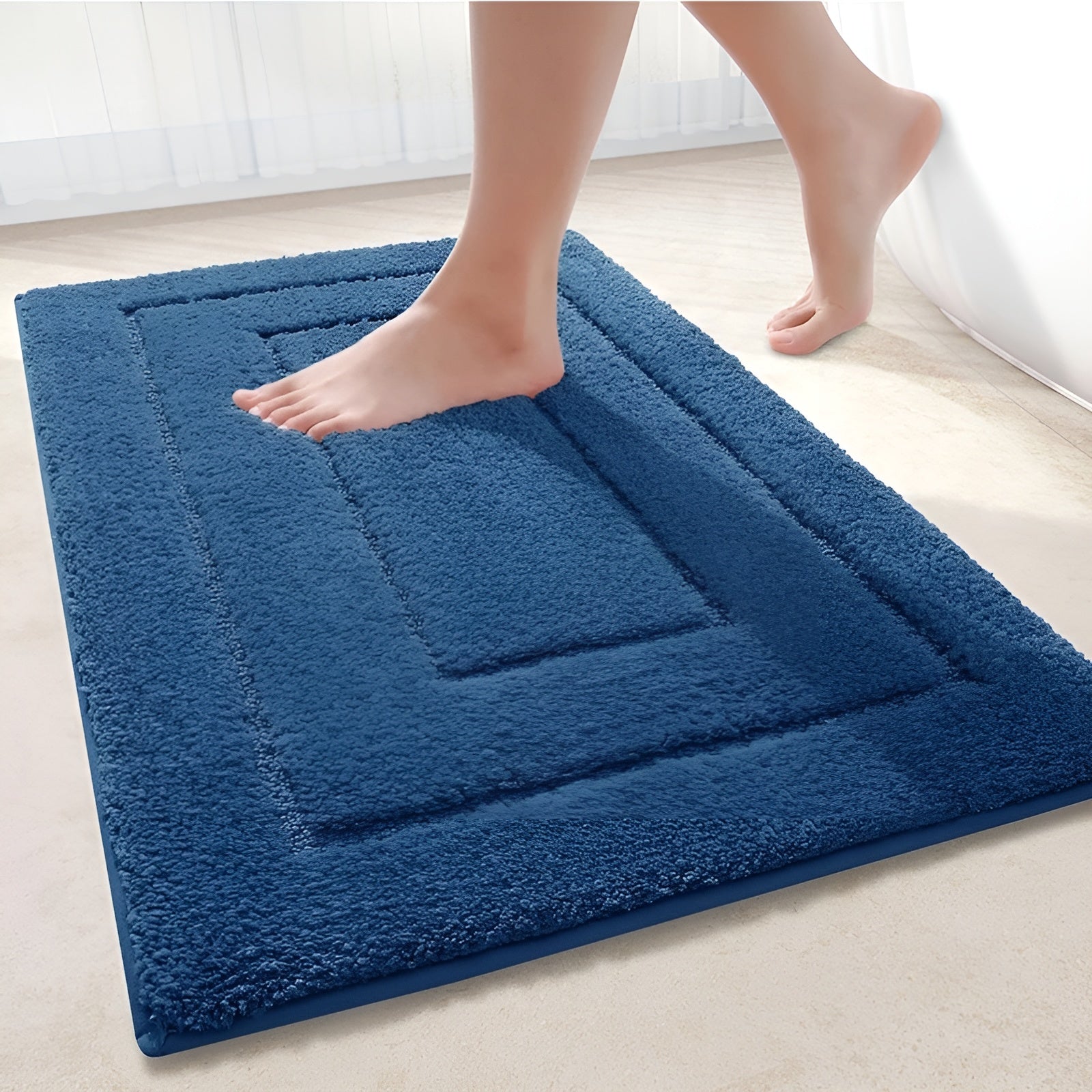 Soft Microfiber Bath Mat with Non Slip Backing