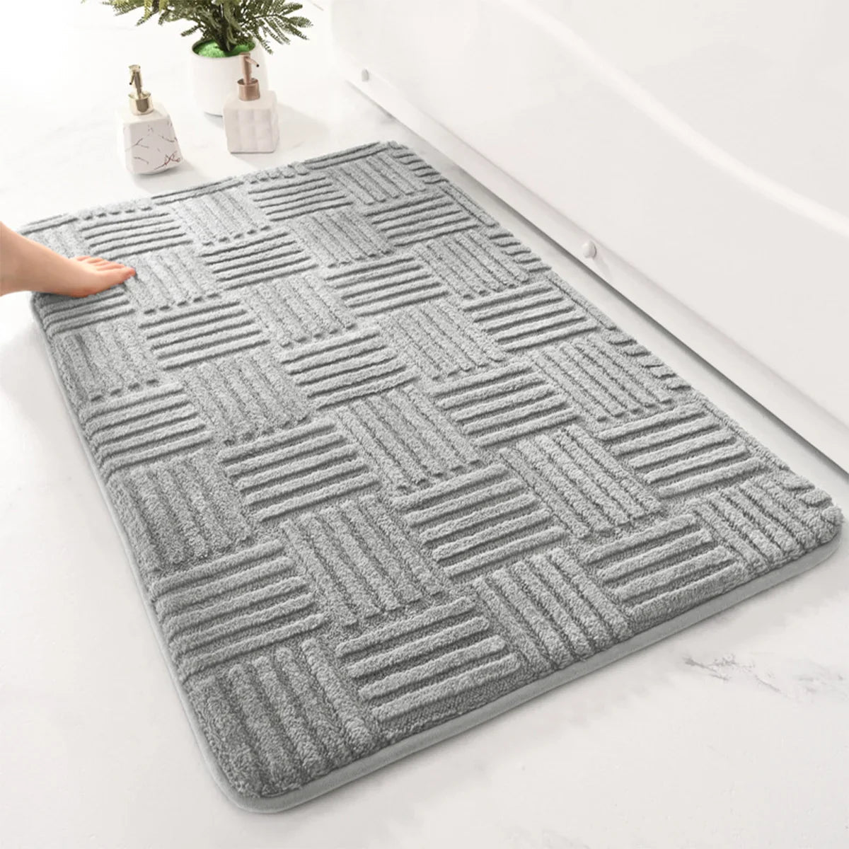 Striped Shower Mats with Thick Absorbent Design