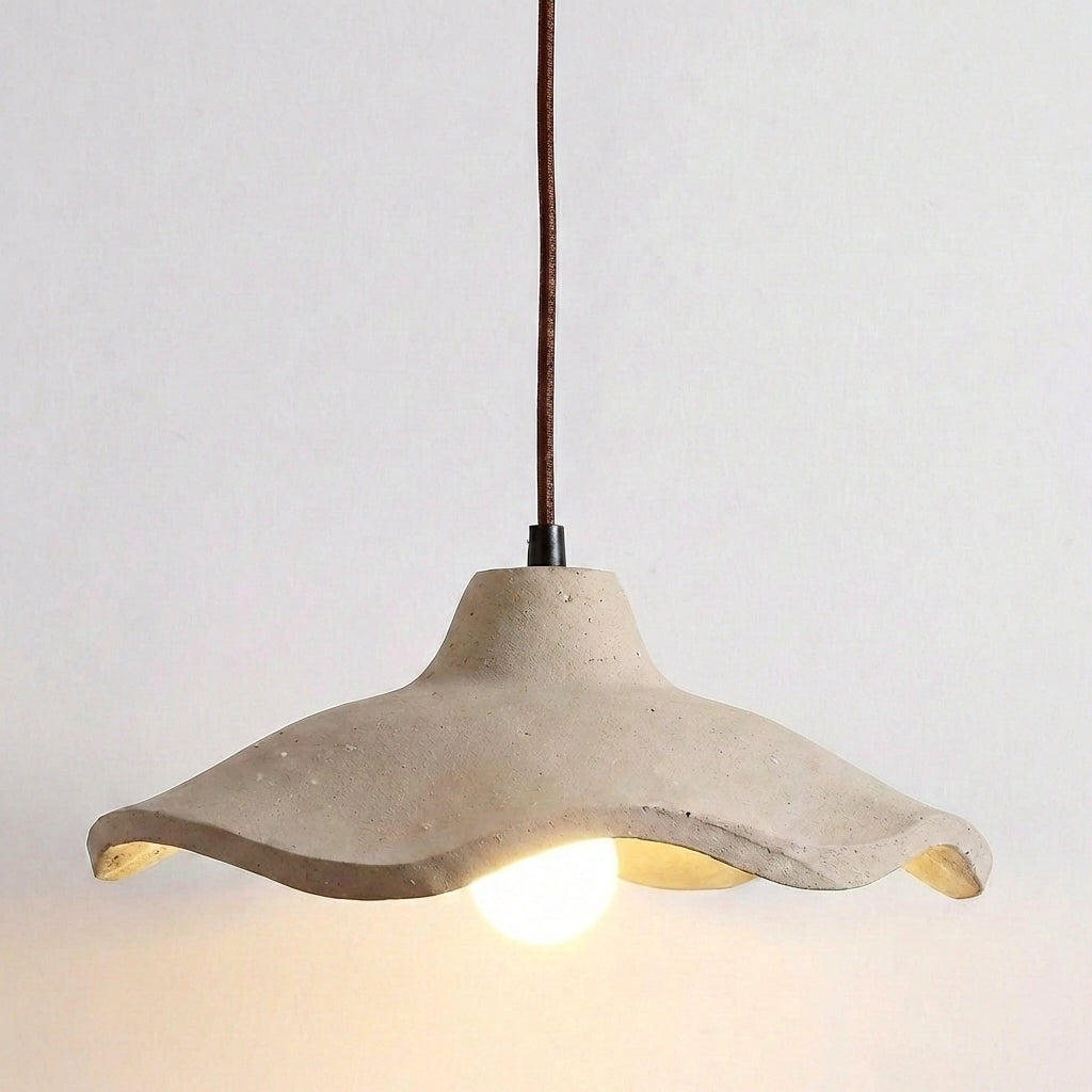 Vintage Wabi-Sabi Flower Pendant Light with Retro Handcrafted Design
