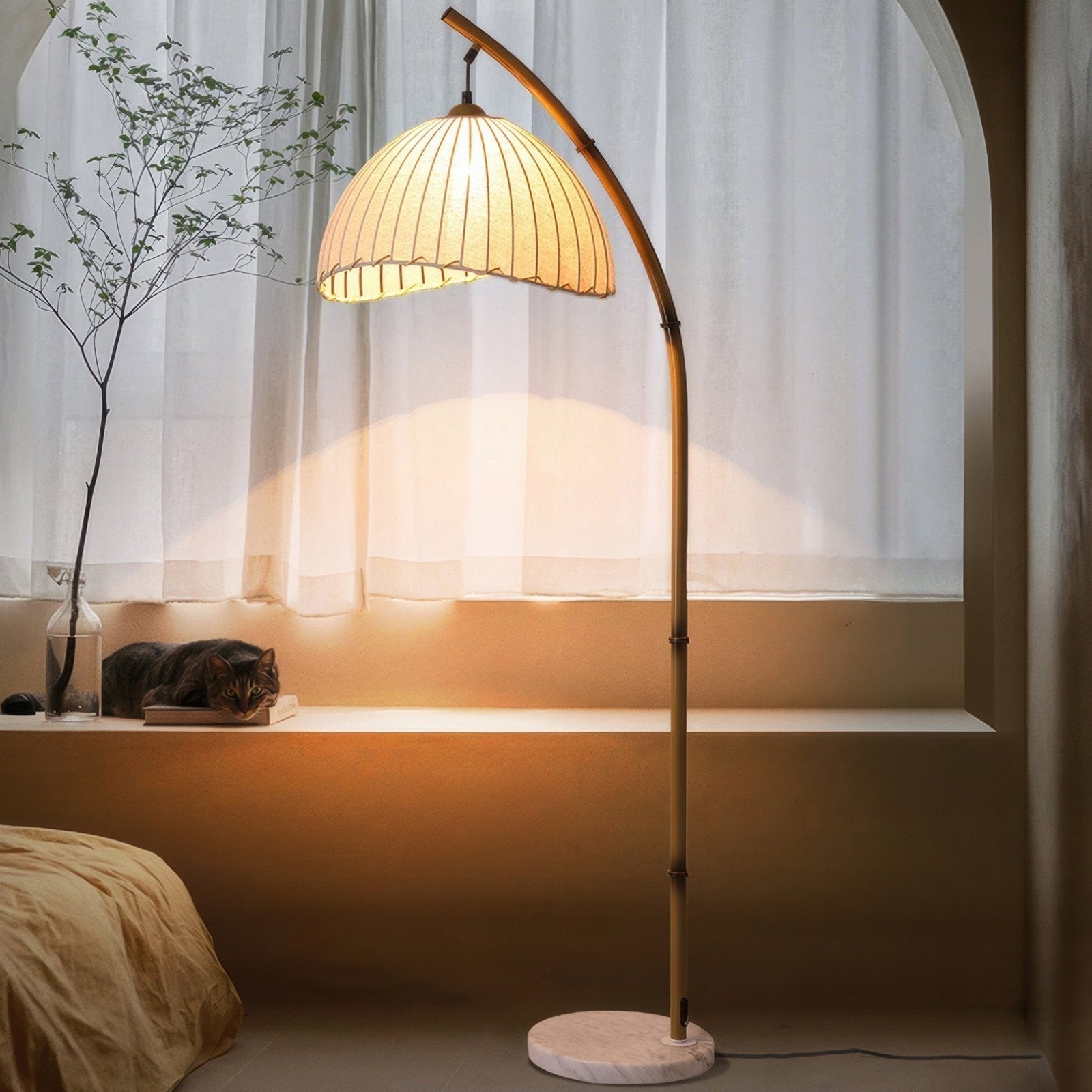 Curved Floor Lamp with Linen Shade Design