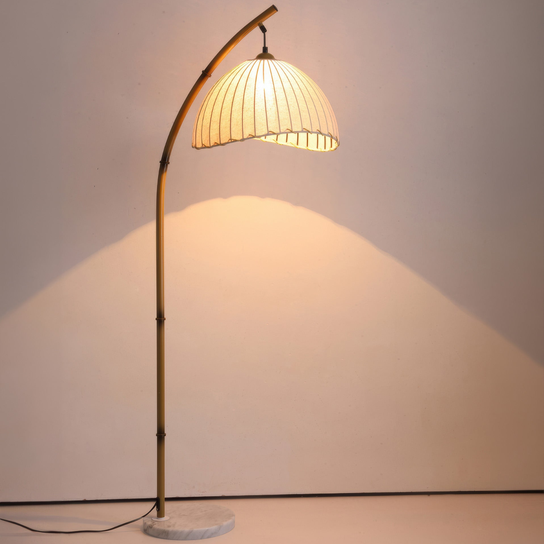 Curved Floor Lamp with Linen Shade Design