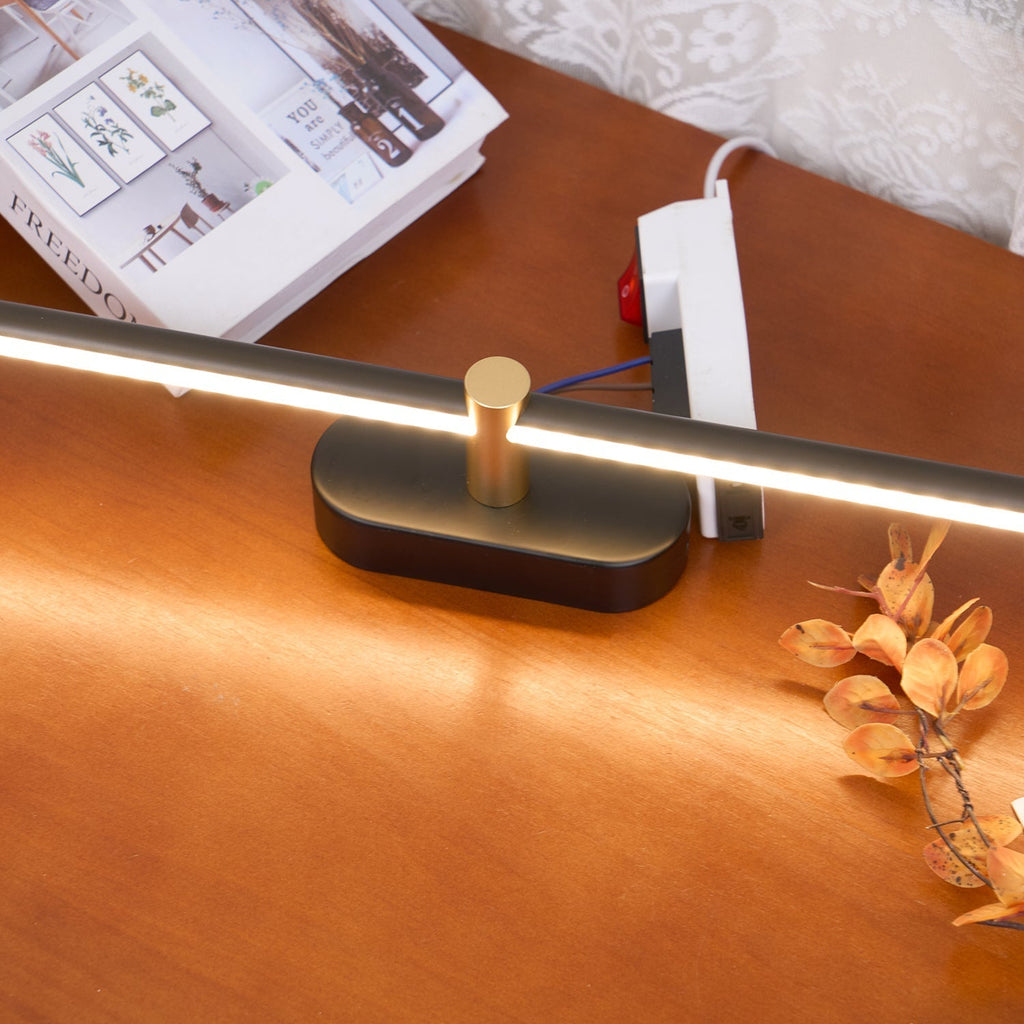 Linear LED Wall Light with Minimalist Design