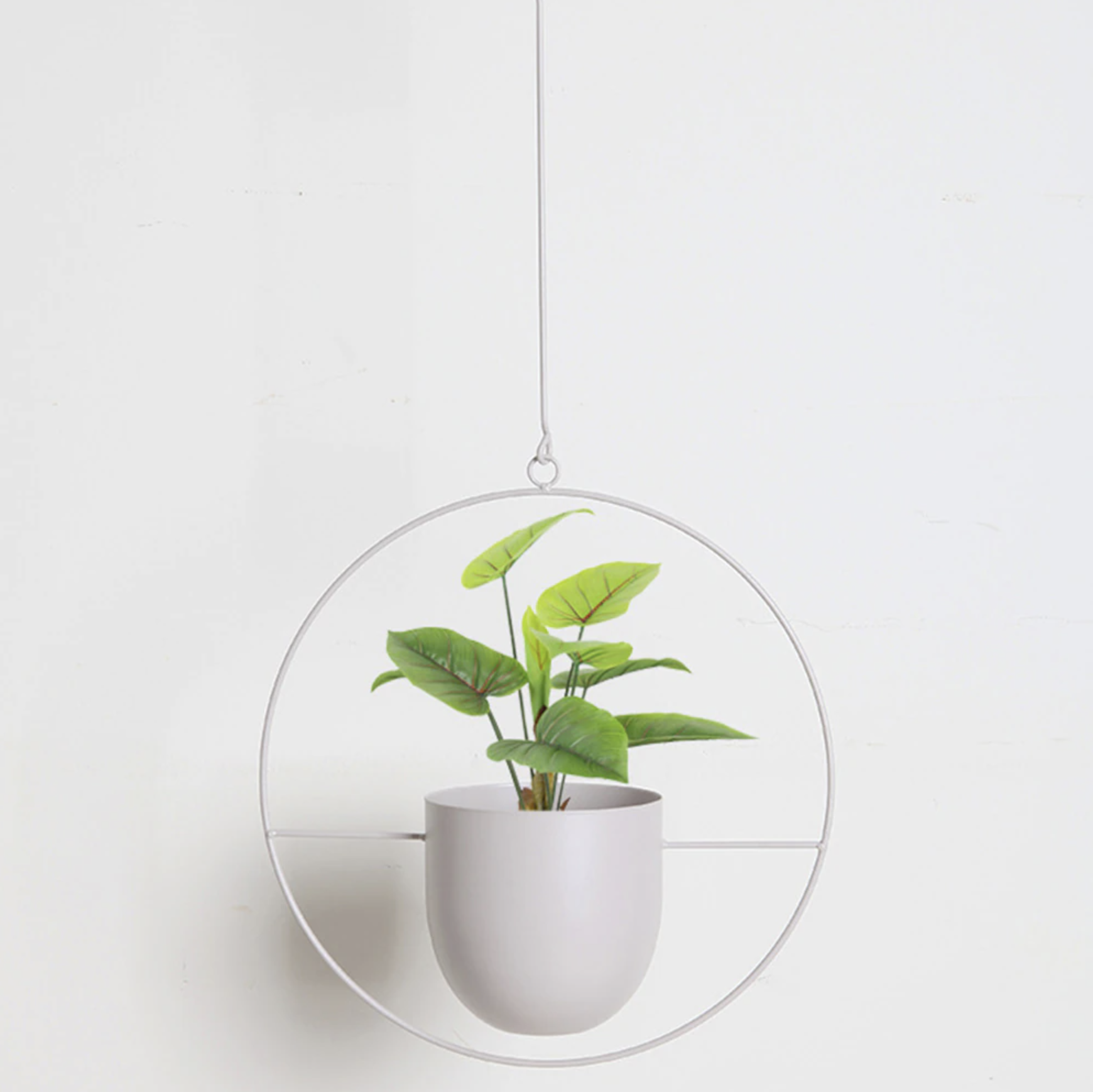 Modern Hanging Planter for Elegant Vertical Greenery