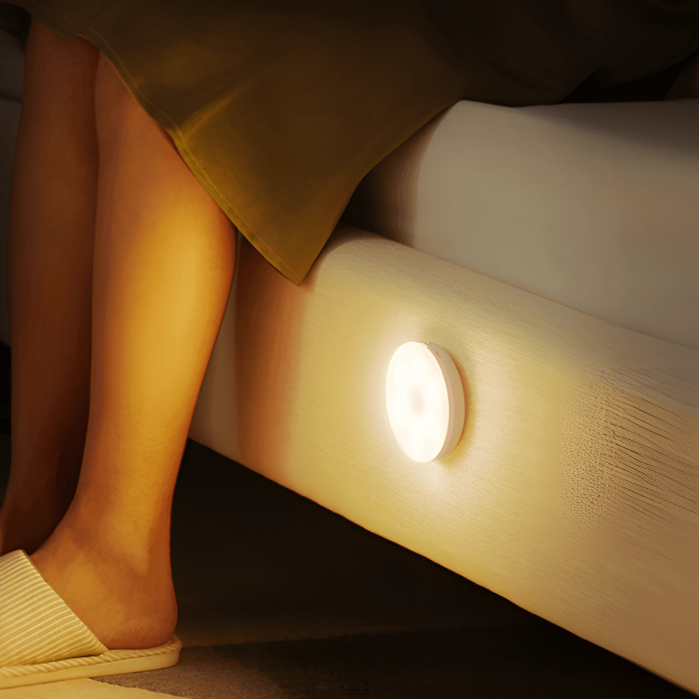 Motion Sensor Night Light with Soft LED Glow Design