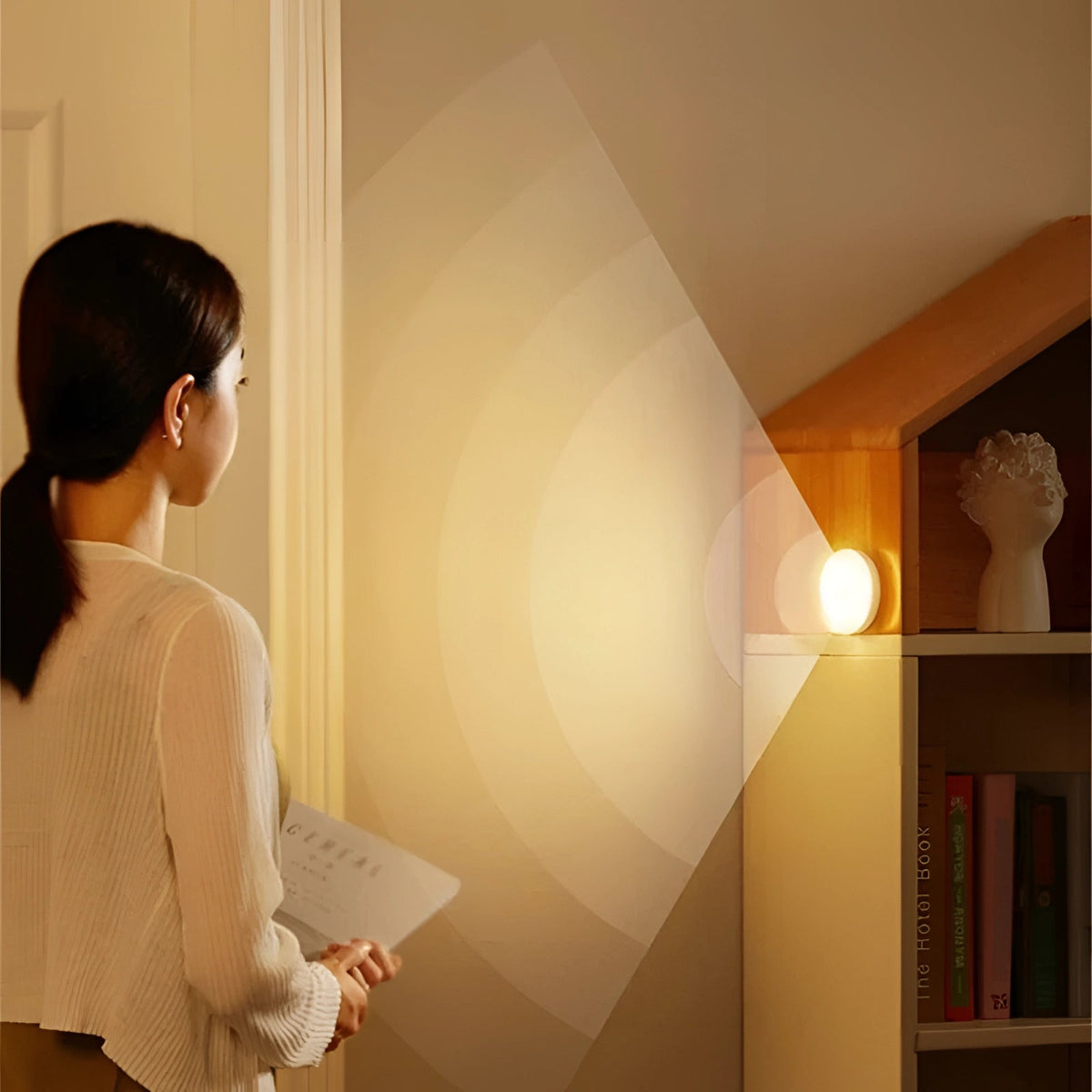 Motion Sensor Night Light with Soft LED Glow Design