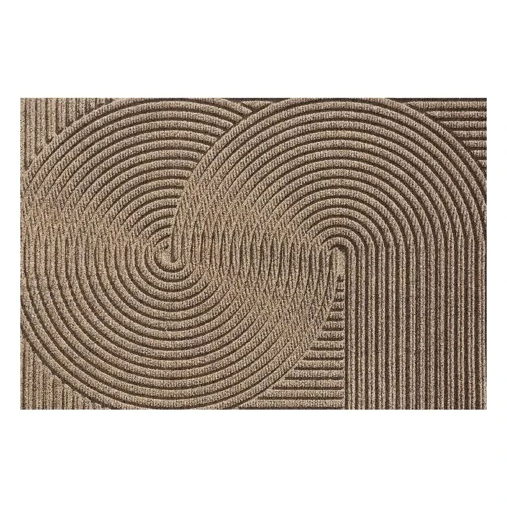 Non-Slip Door Mat With Heavy-Duty Dirt Trapping Design
