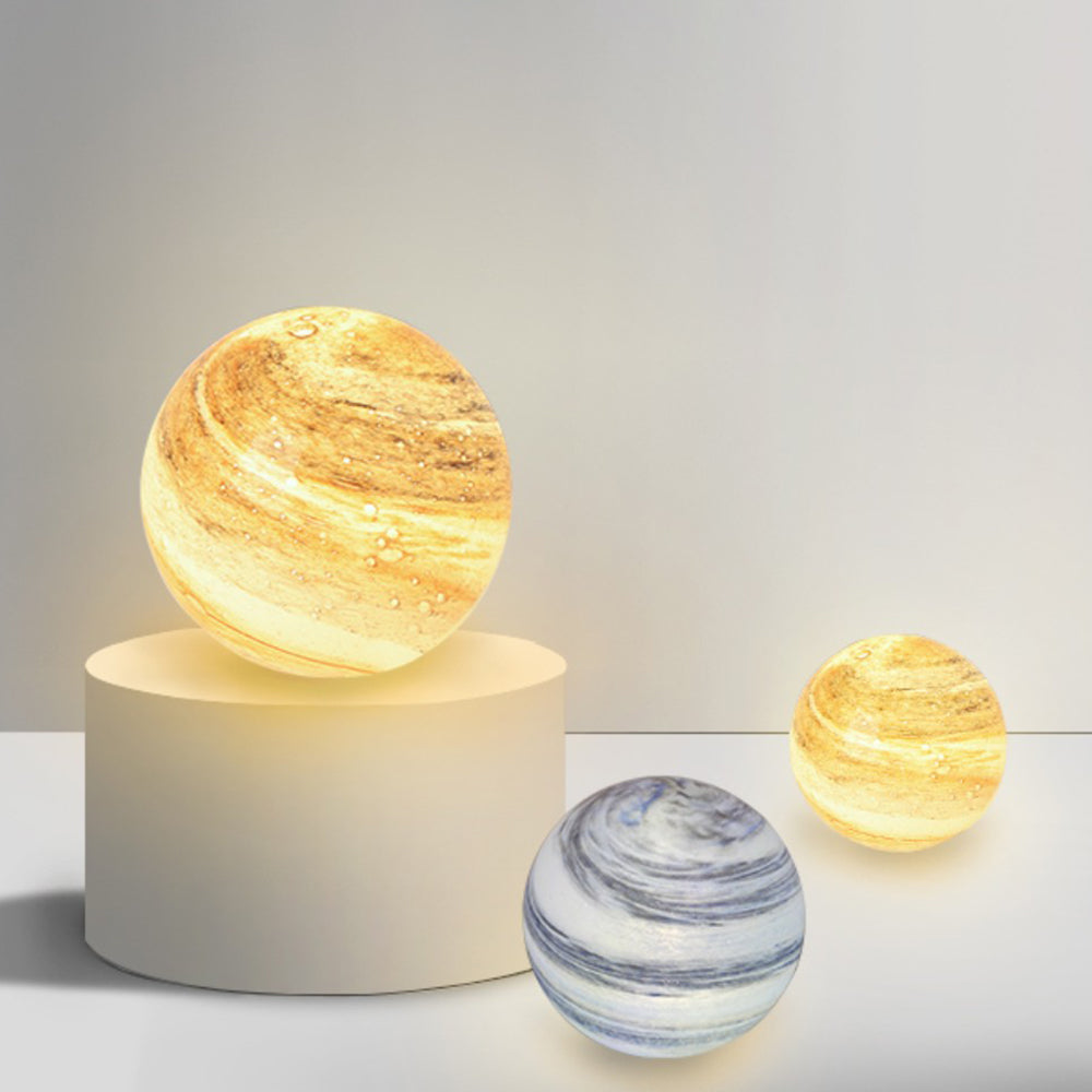 Globe Solar Outdoor Lights with Planet Design