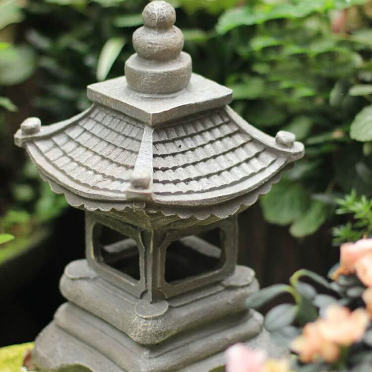 Solar Pagoda Garden Light with Stone Finish