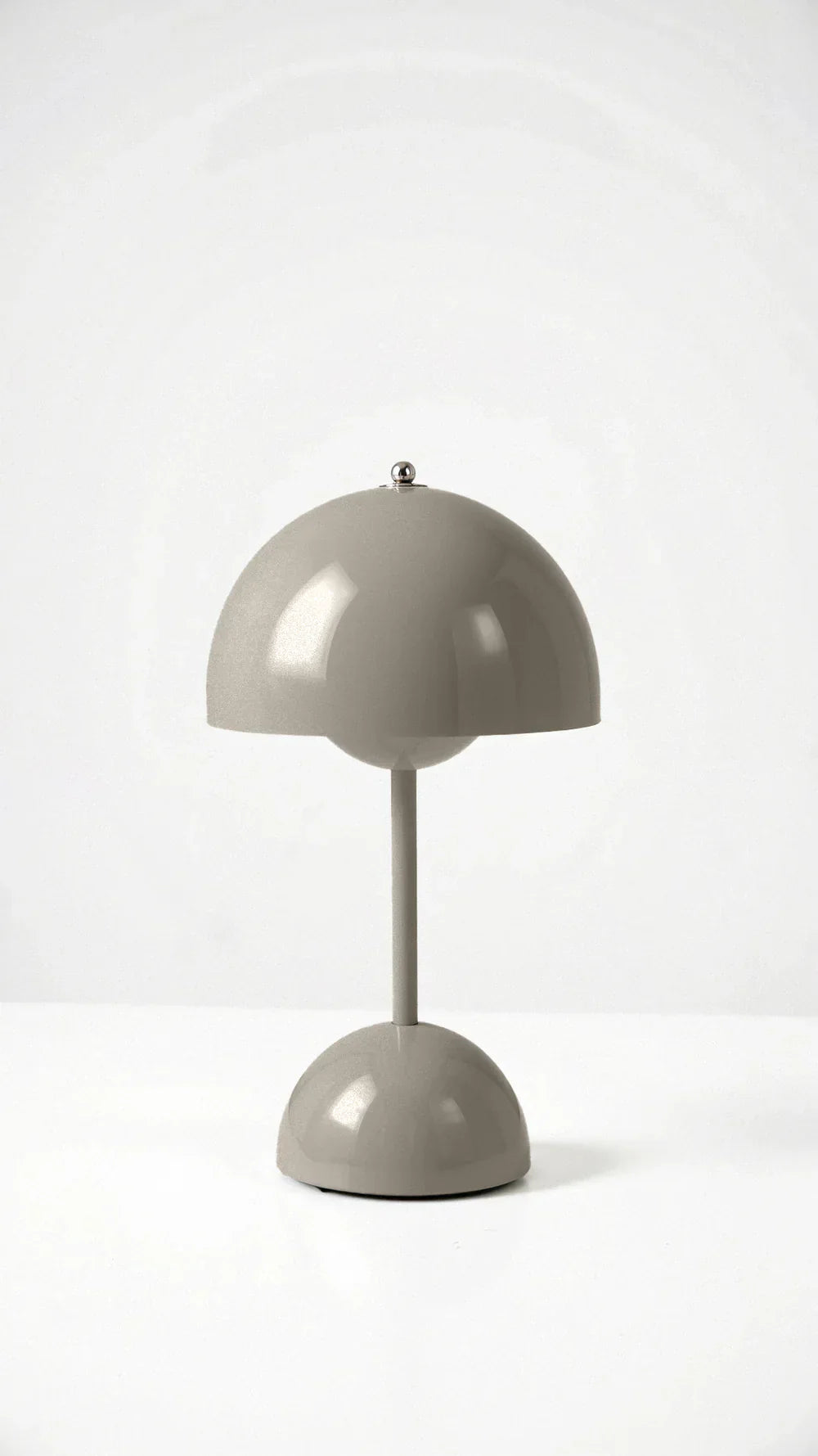 Wireless Modern Table Lamp with Touch Control for Ambient Lighting